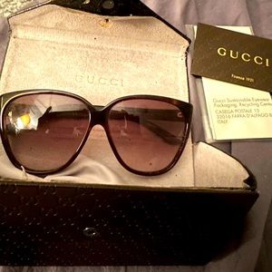 Authentic oversized cat eye Gucci sunglasses